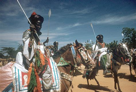 The Battle of Koton Karfe: A Turning Point in the Hausa Kingdoms and the Emergence of the Songhai Empire